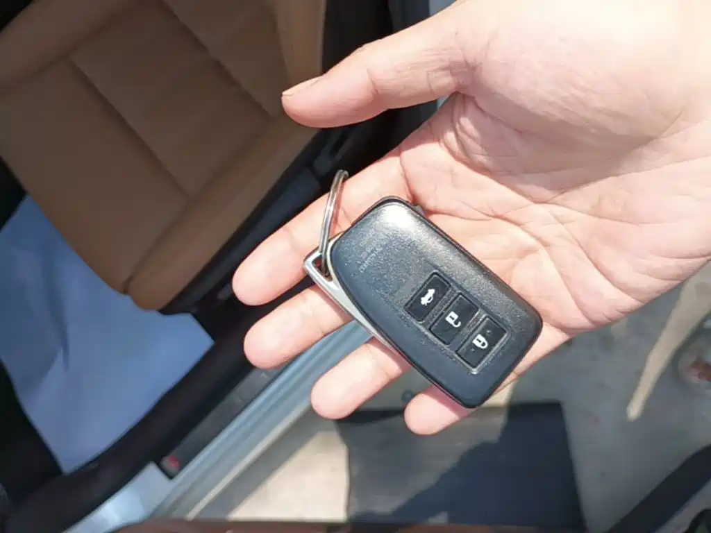 Lexus ES — миниатюра 9