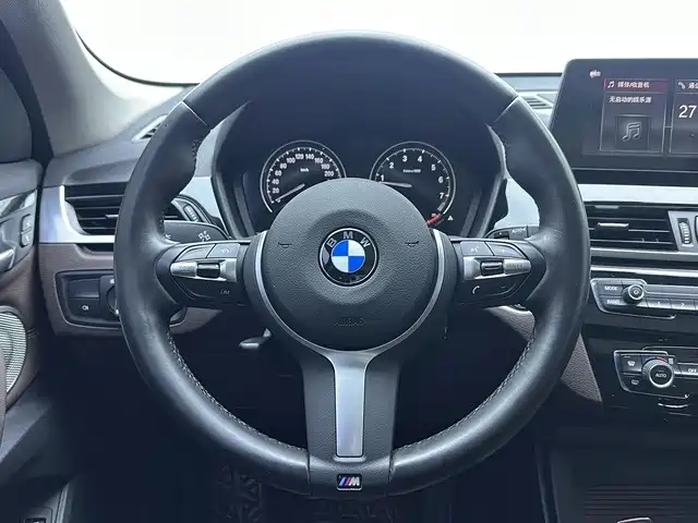 BMW X1 — миниатюра 6