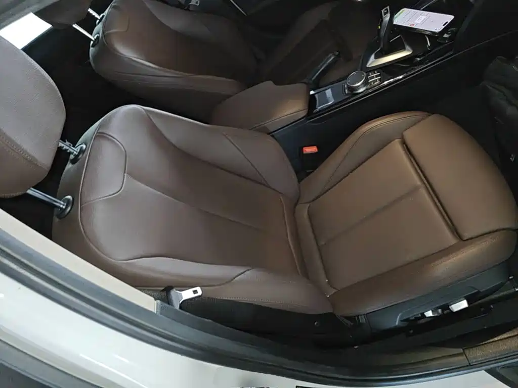 BMW 3 Series — миниатюра 25