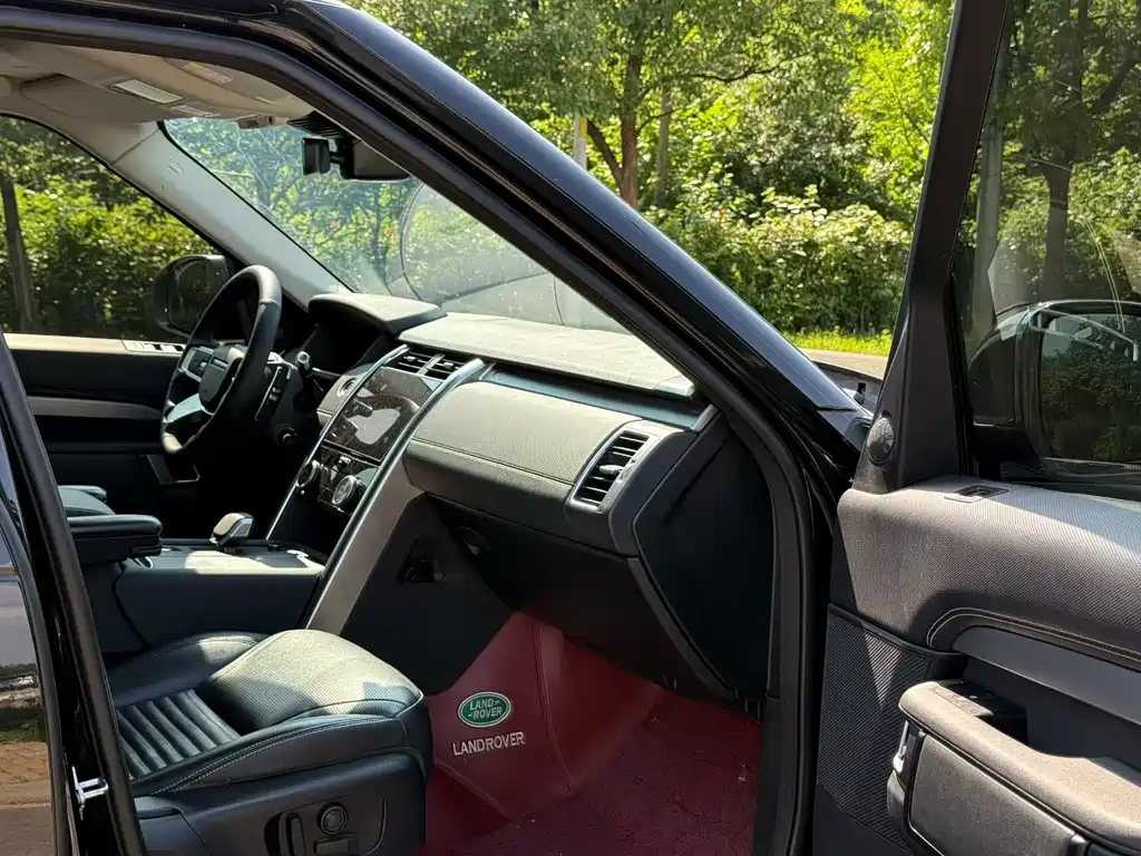Land Rover Discovery 2021 360PS R-Dynamic S
