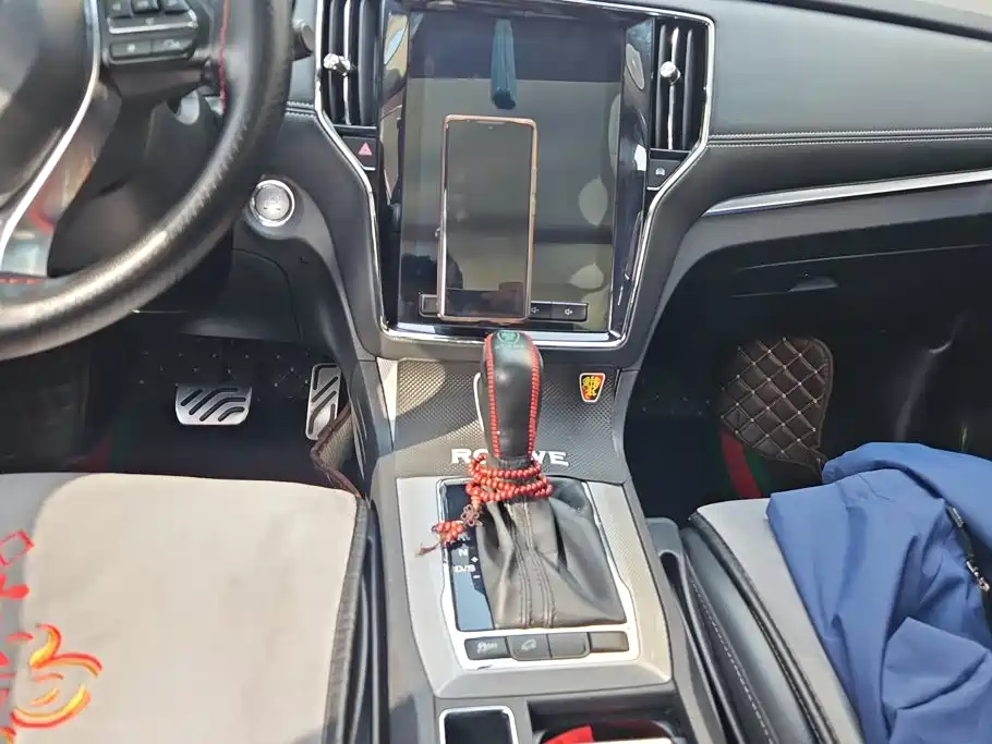 Roewe RX5 — миниатюра 16
