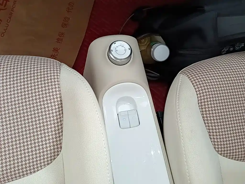 Wuling MINIEV — миниатюра 14