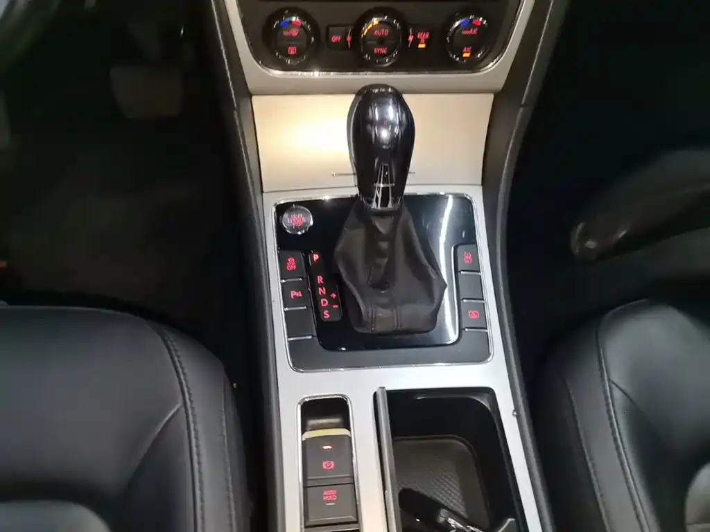 Volkswagen Passat — миниатюра 14