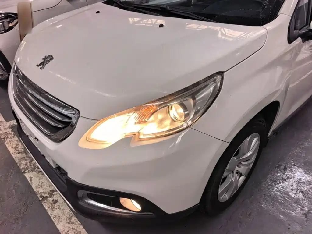 Peugeot 2008 — миниатюра 24
