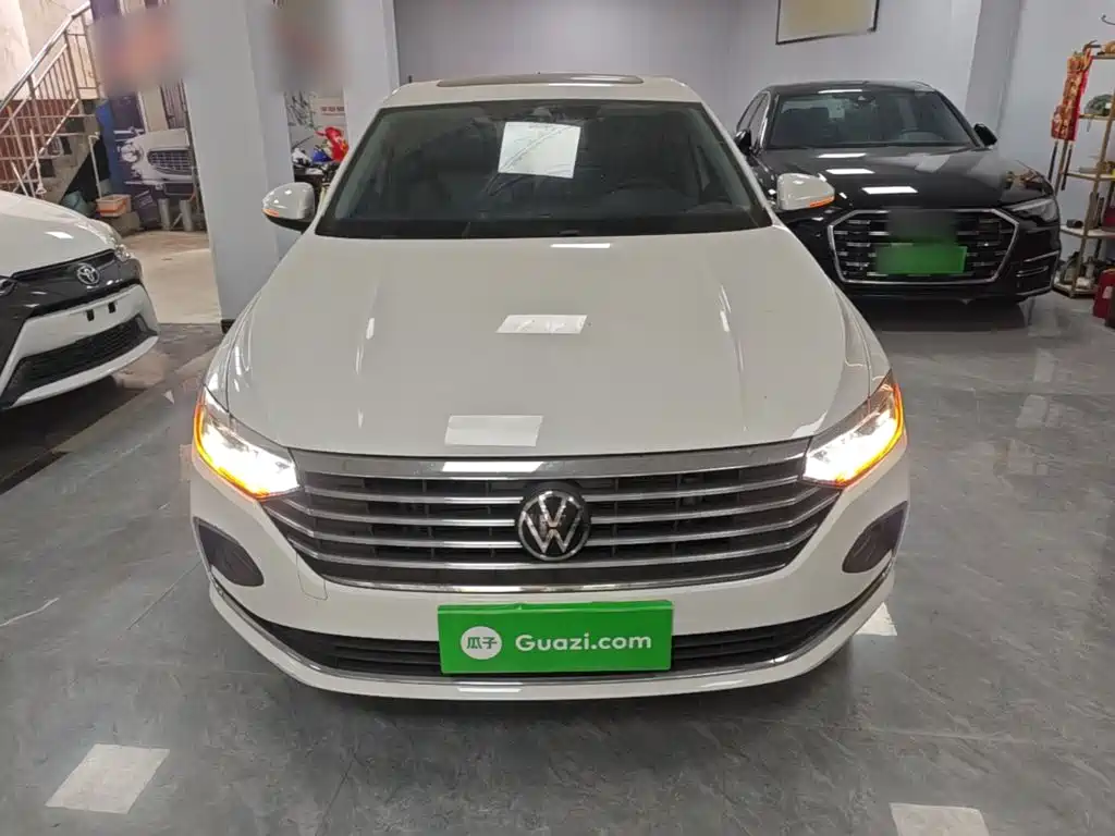 Volkswagen Lavida — миниатюра 3