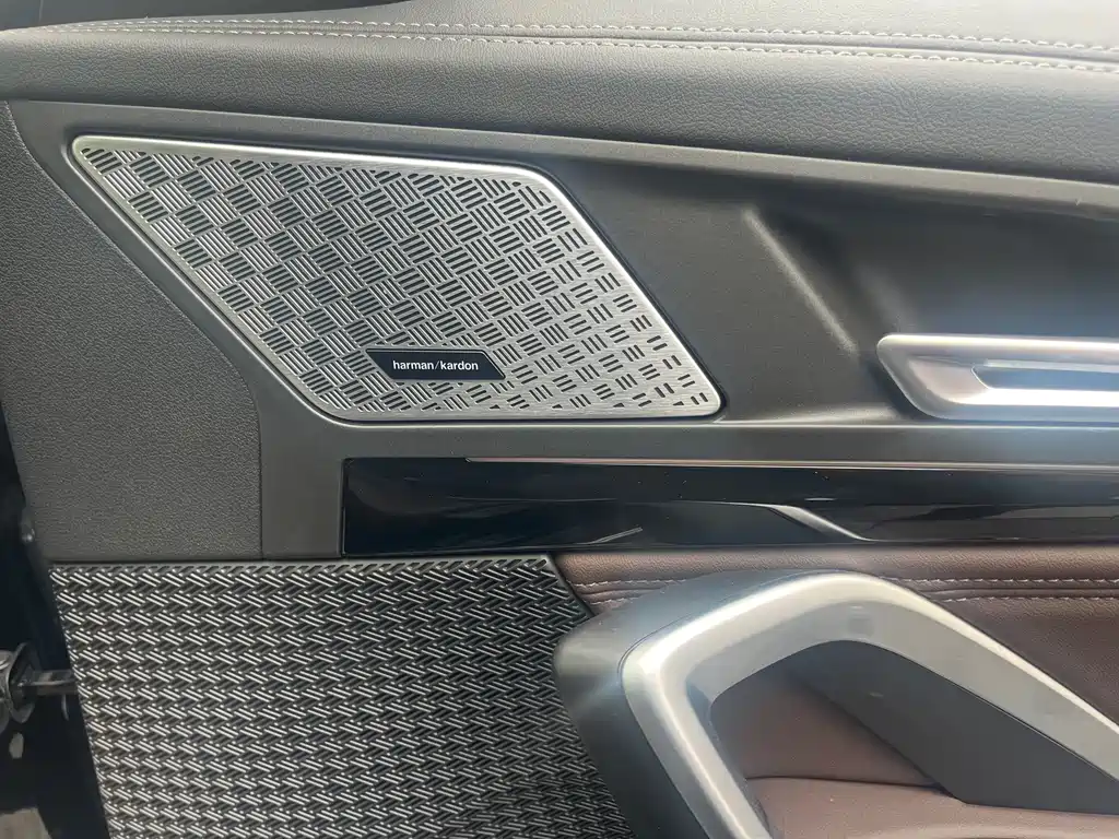 BMW X1 — миниатюра 7