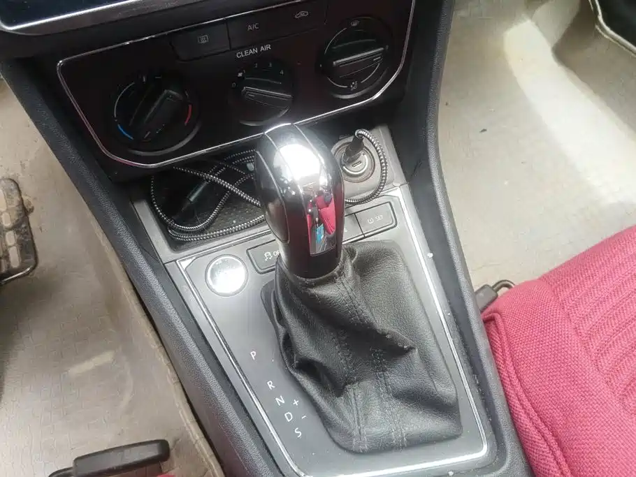 Volkswagen Lavida — миниатюра 16