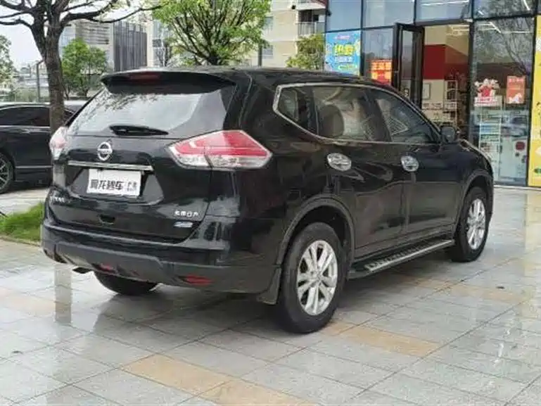 Nissan X-Trail — миниатюра 9