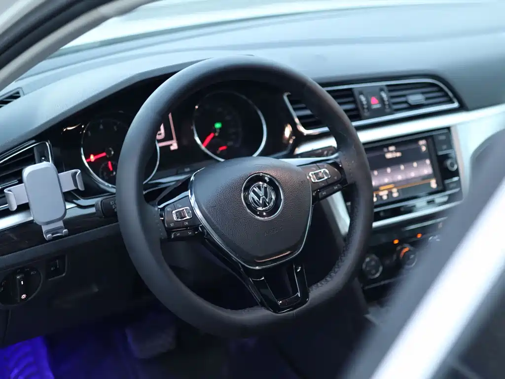 Volkswagen Lamando — миниатюра 15