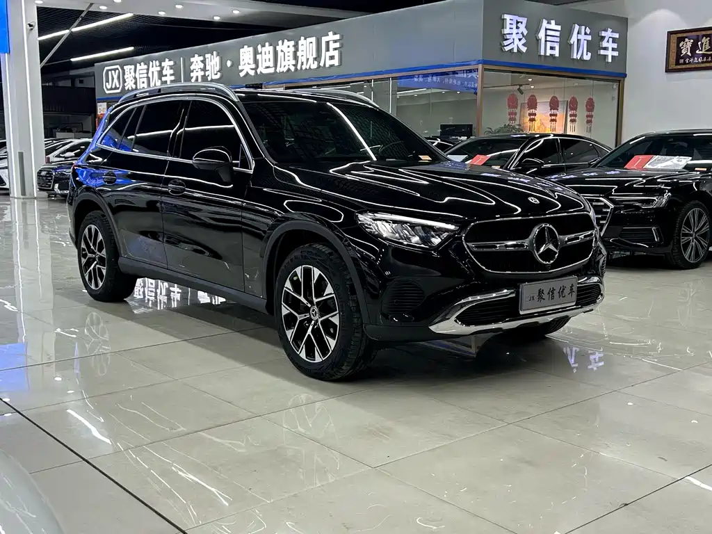 Mercedes-Benz GLC 2025 GLC 260 L 4MATIC