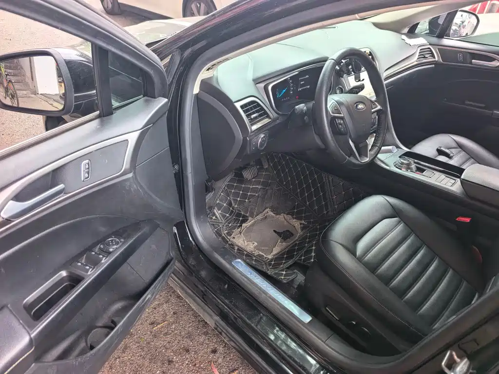 Ford Mondeo — миниатюра 3