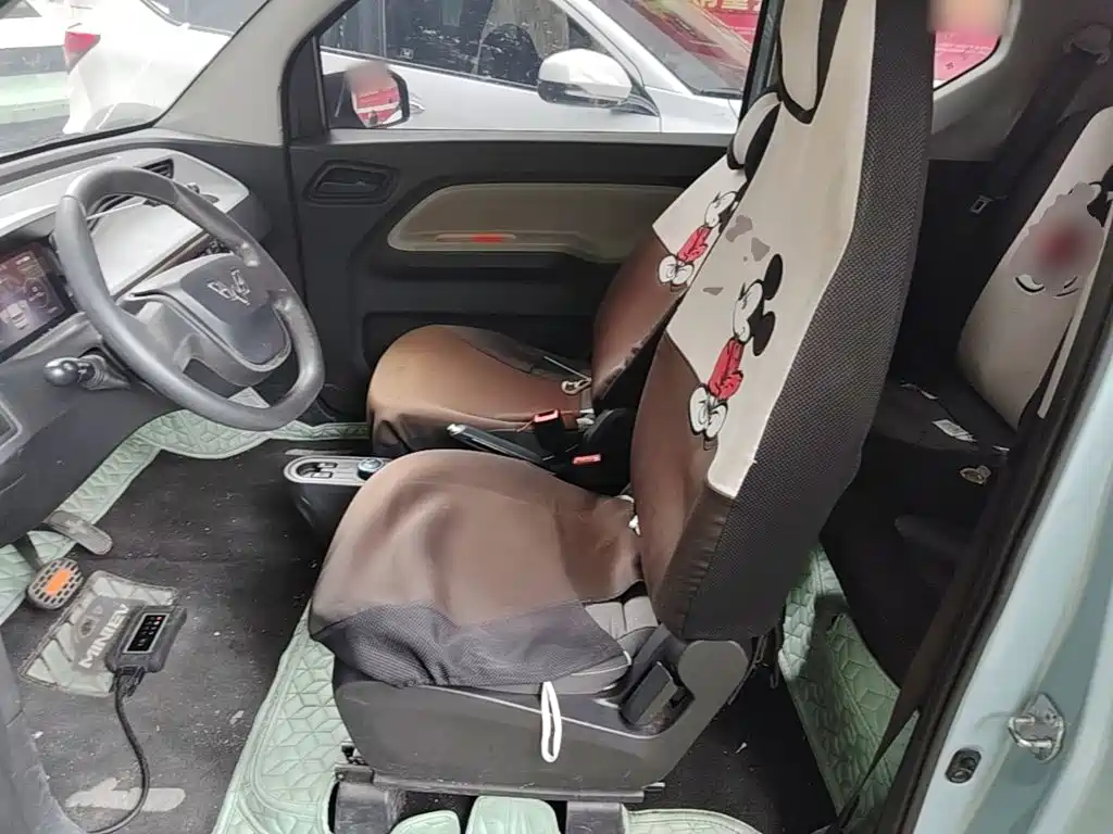 Wuling MINIEV — миниатюра 15