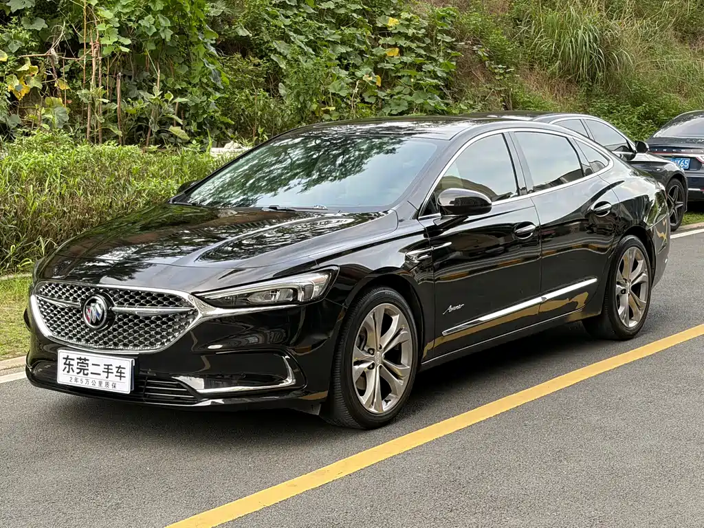Buick LaCrosse 2022 Avenir