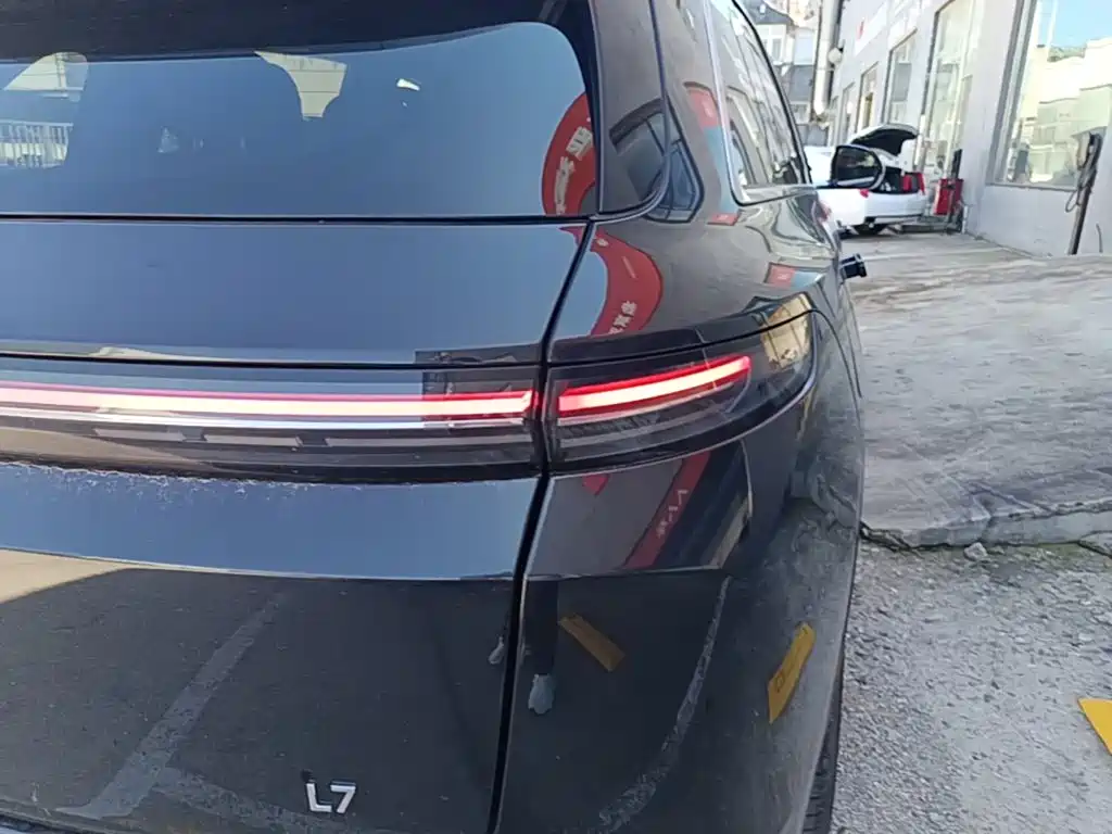 Li Auto Li L7 — миниатюра 8