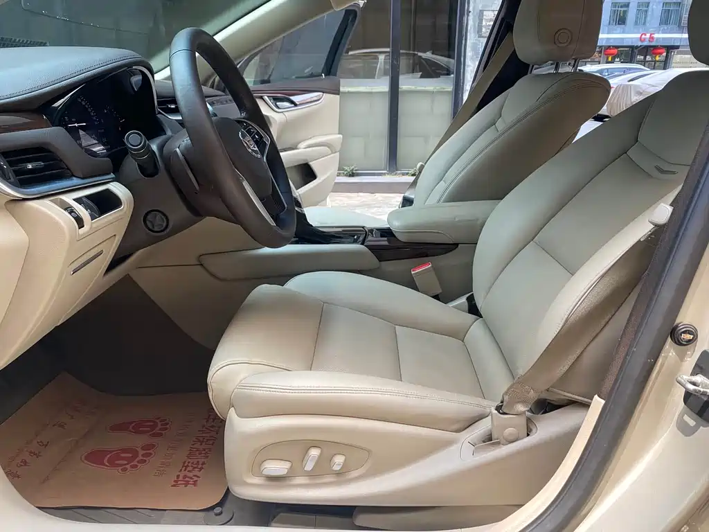 Cadillac XTS 2014 28T Elite