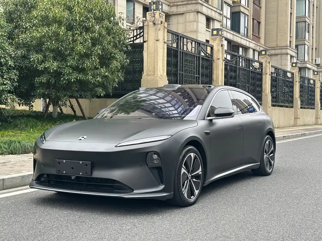 NIO NIO ET5T