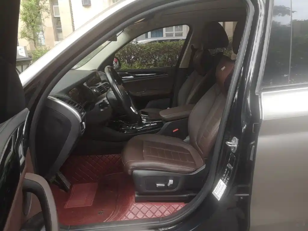 BMW X3 — миниатюра 15