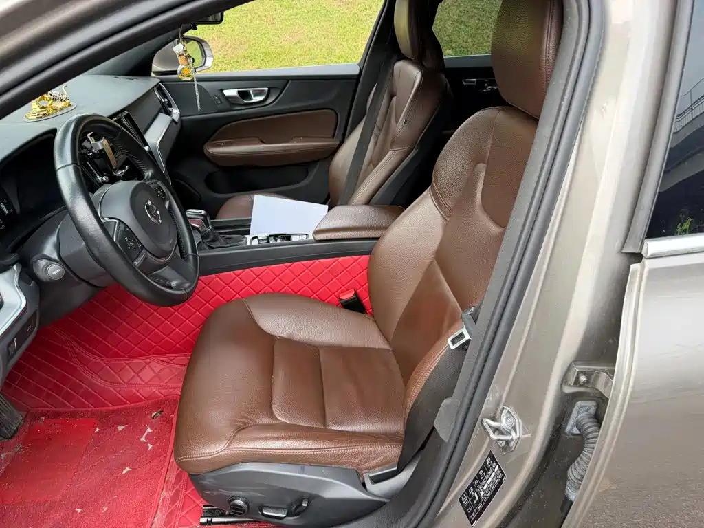 Volvo S60 — миниатюра 8