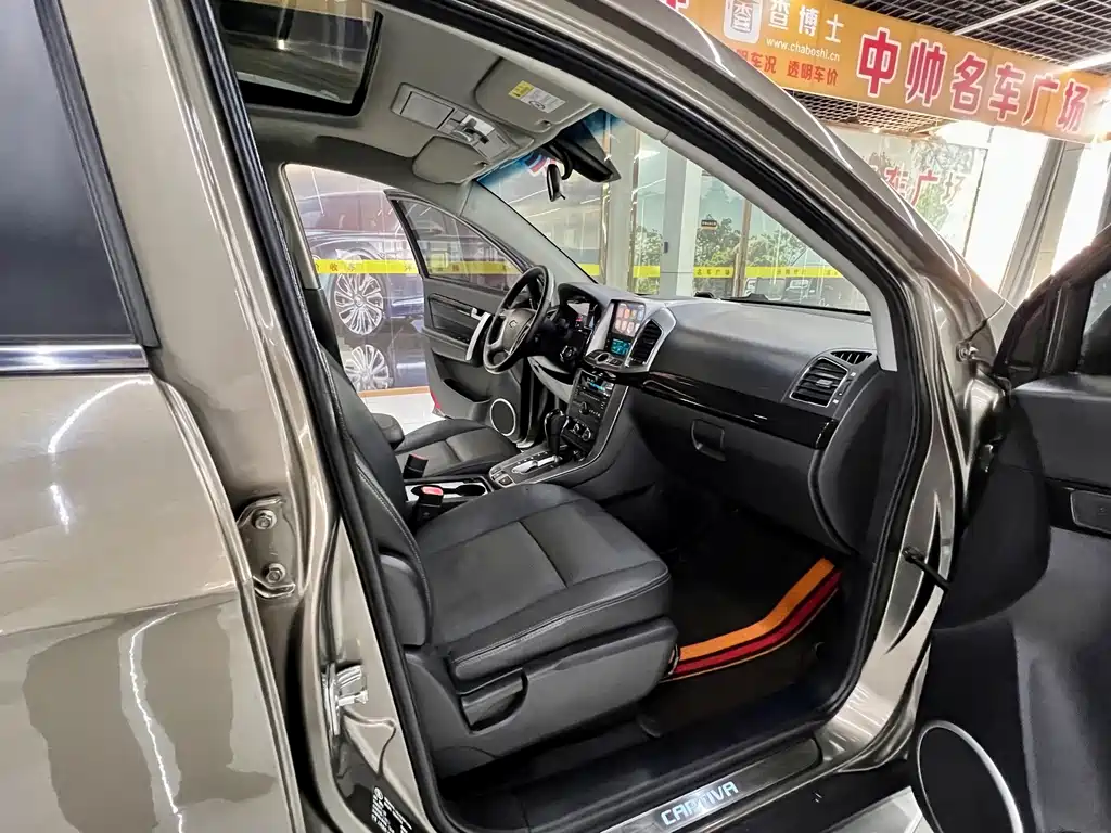 Chevrolet Captiva — миниатюра 15