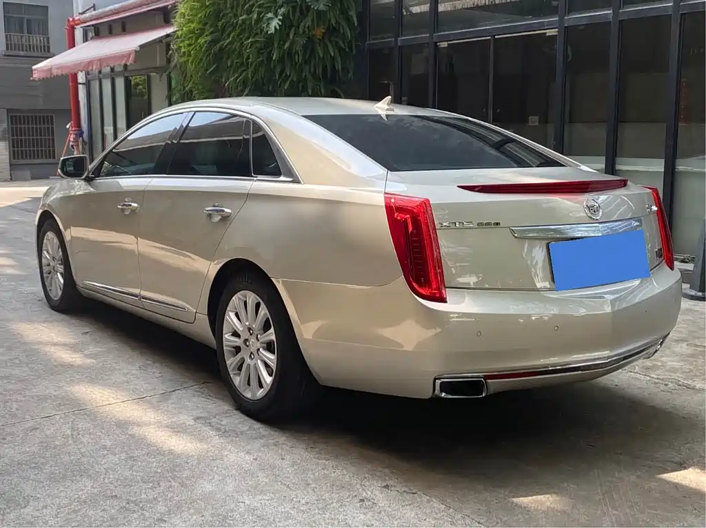 Cadillac XTS 2014 28T Elite