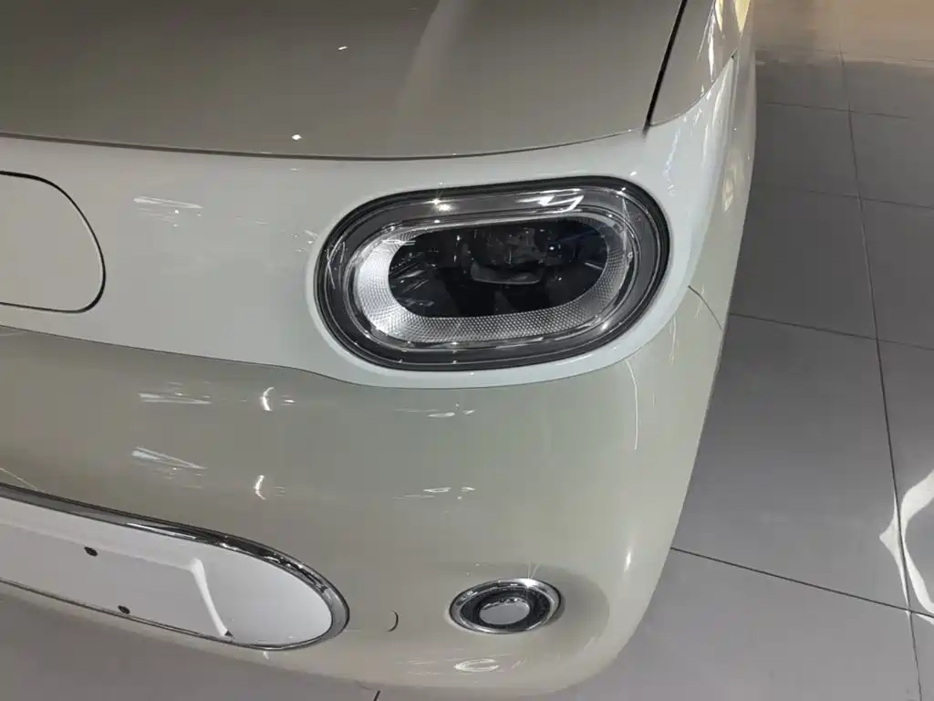 Wuling MINIEV — миниатюра 24