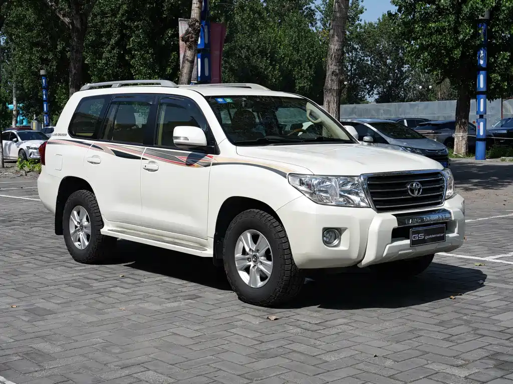 Toyota Land Cruiser — миниатюра 3
