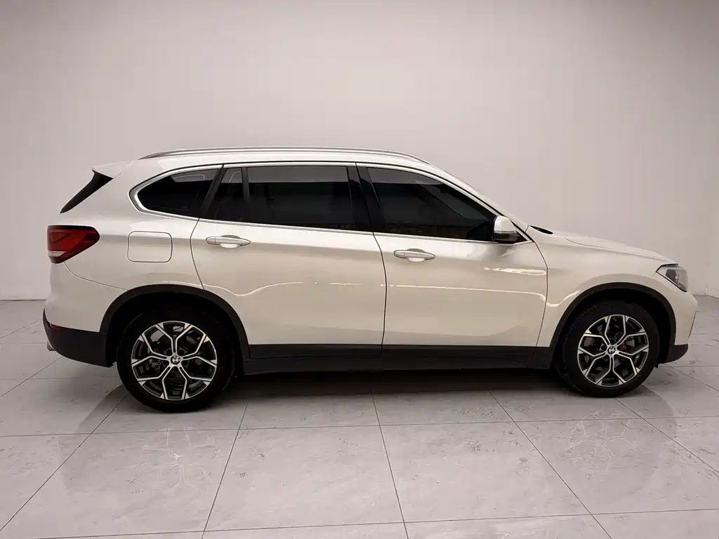 BMW X1 — миниатюра 6
