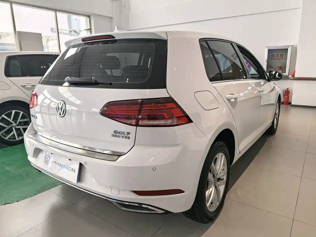 Volkswagen Golf — миниатюра 3