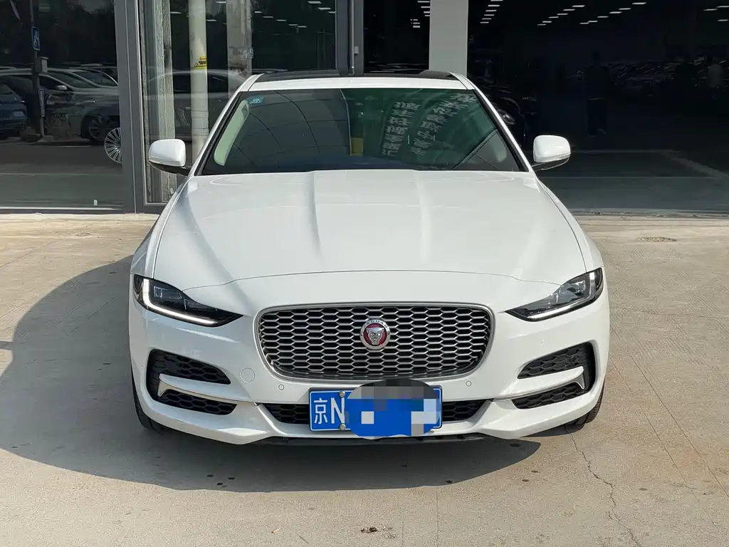 Jaguar XEL — миниатюра 2
