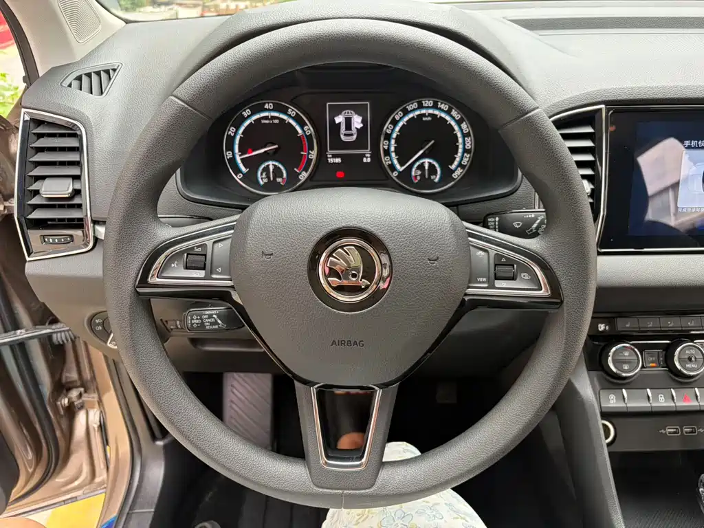 Skoda Karoq — миниатюра 14