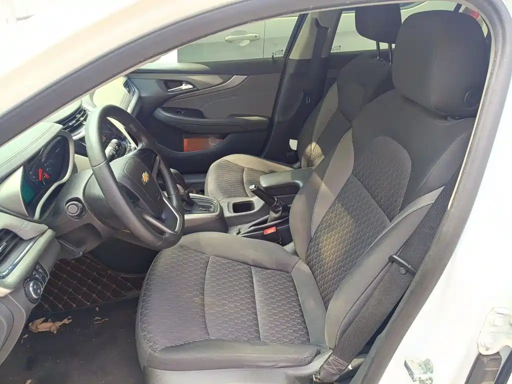 Chevrolet Malibu — миниатюра 8