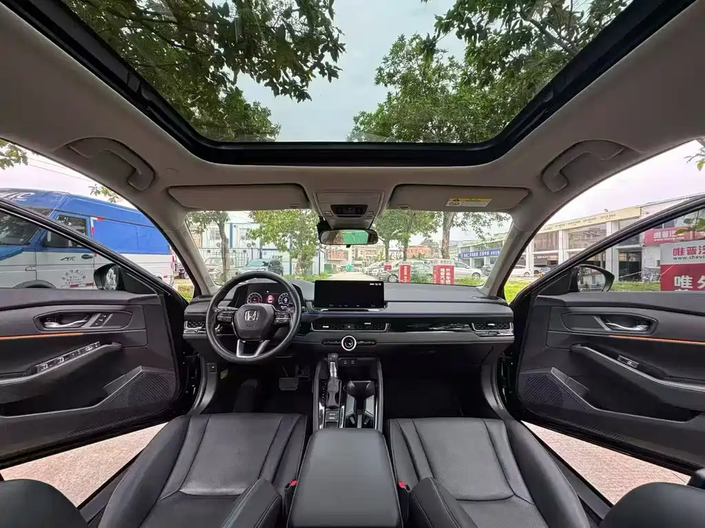 Honda Inspire — миниатюра 5