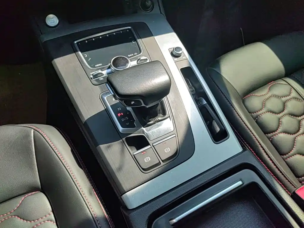 Audi Q5L — миниатюра 14
