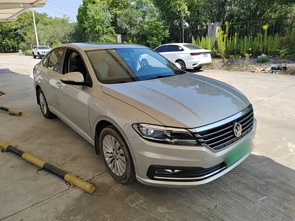 Volkswagen Lavida — миниатюра 4