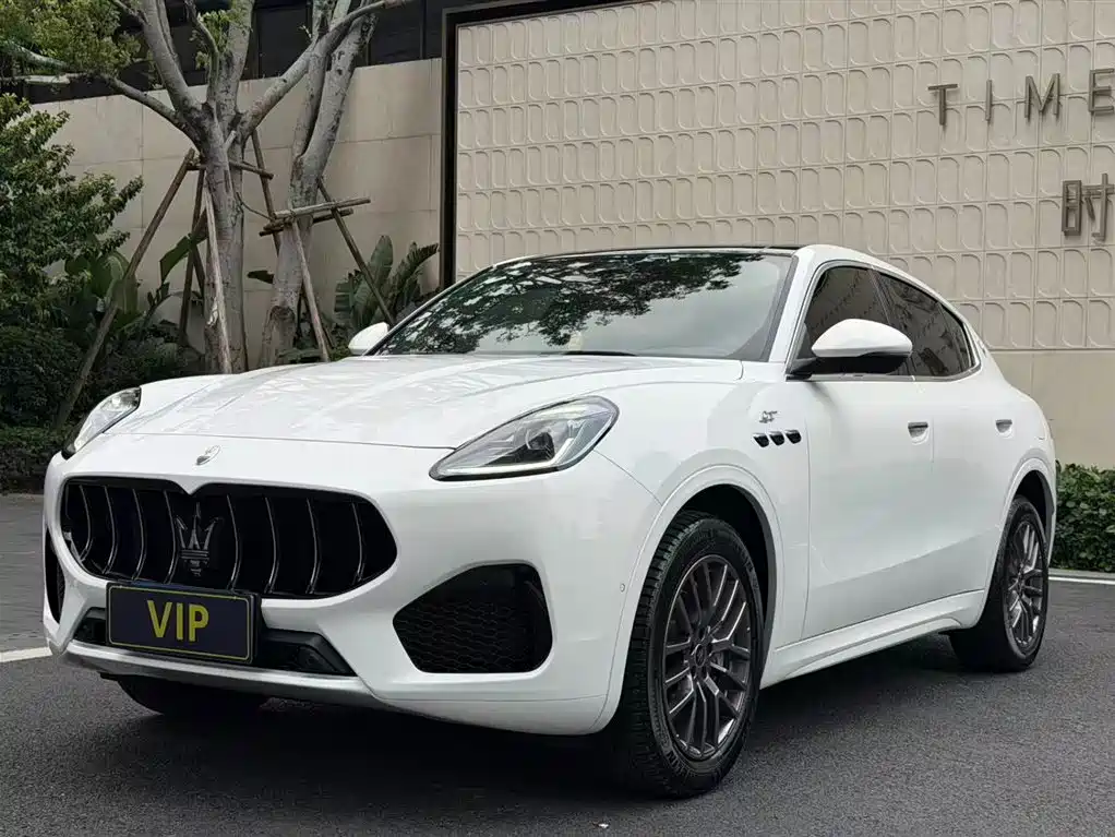 Maserati Grecale 2022