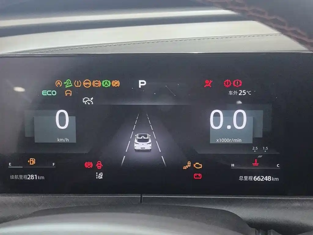 Changan UNI-T — миниатюра 12