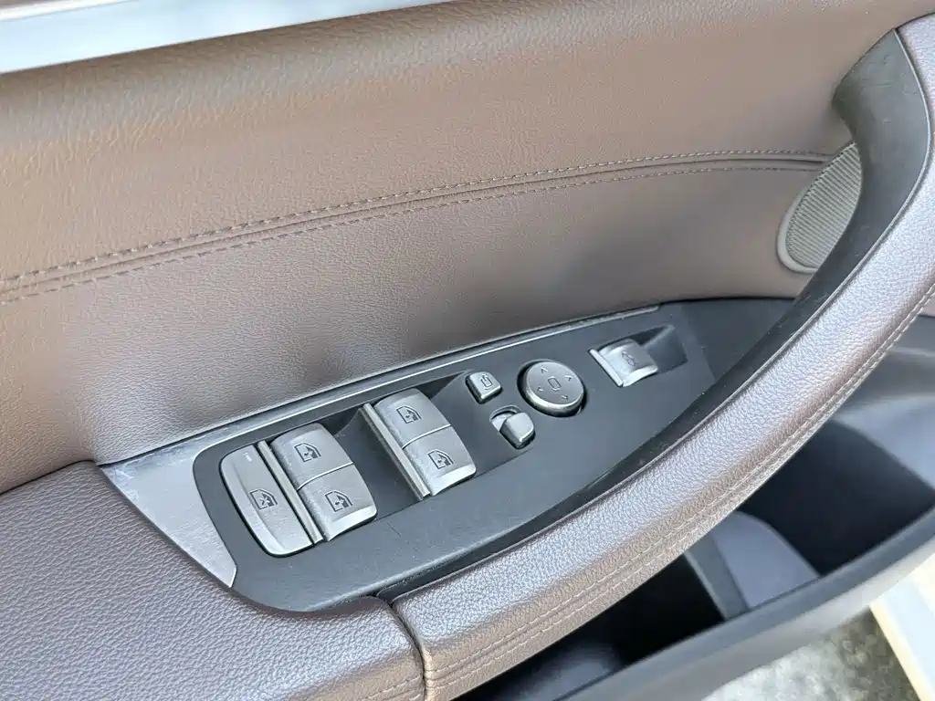 BMW X3 — миниатюра 18
