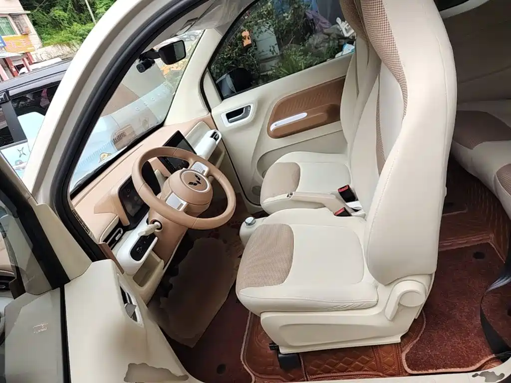 Wuling MINIEV — миниатюра 15