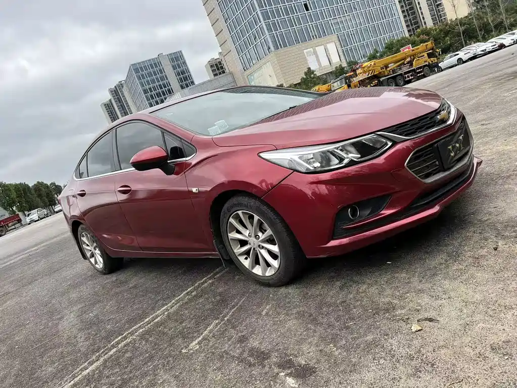 Chevrolet Cruze — миниатюра 2