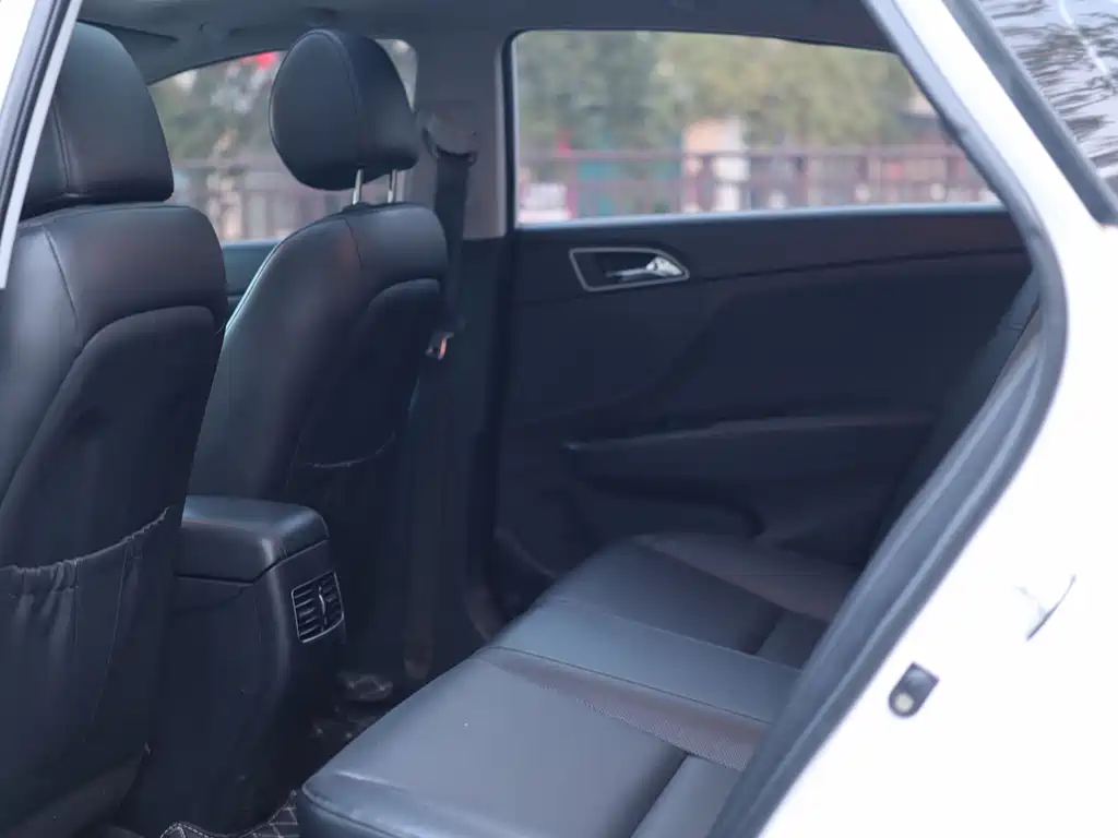 Hyundai Mistra — миниатюра 21