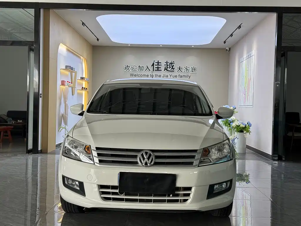 Volkswagen Santana — миниатюра 2