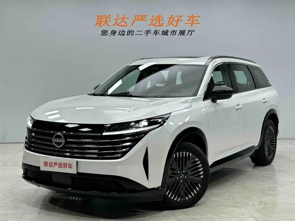 Nissan Teramont 2024