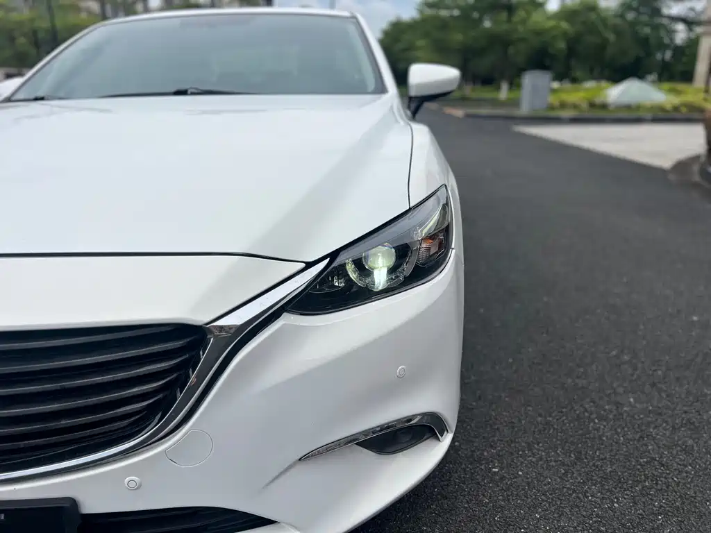 Mazda Atenza 2017 2.0L Luxury