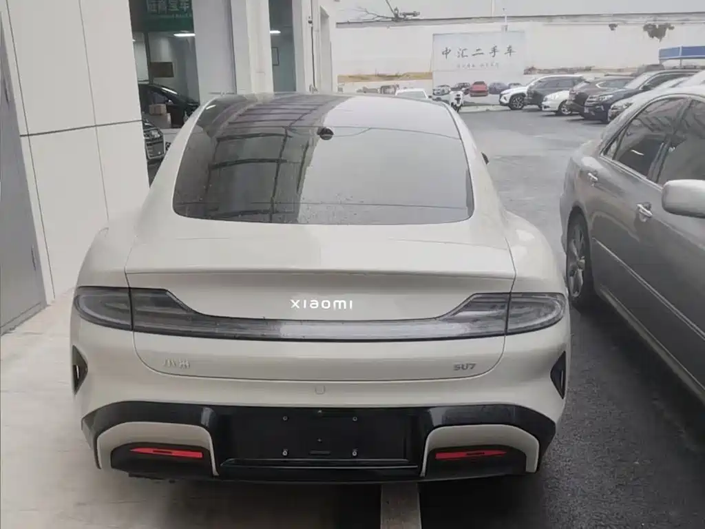 XIAOMI CAR XIAOMI SU7