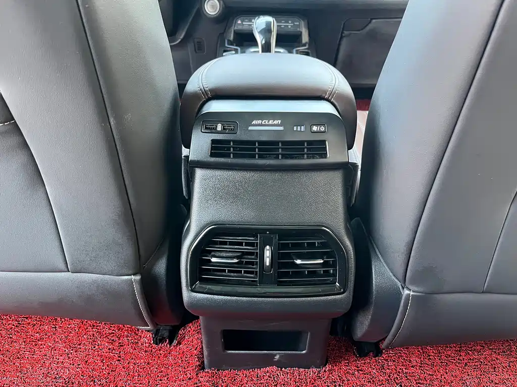 Wey Wey VV6 — миниатюра 11
