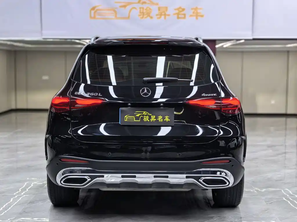 Mercedes-Benz GLC 2023 GLC 260 L 4MATIC Luxury 7 мест