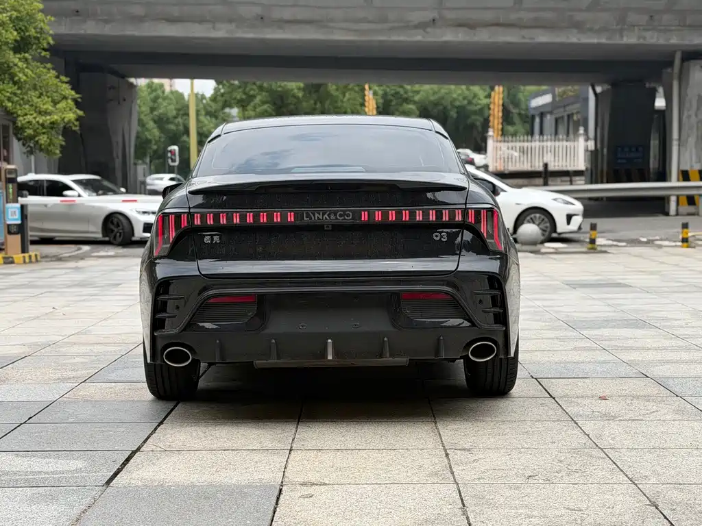 Lynk & Co 03 — миниатюра 8