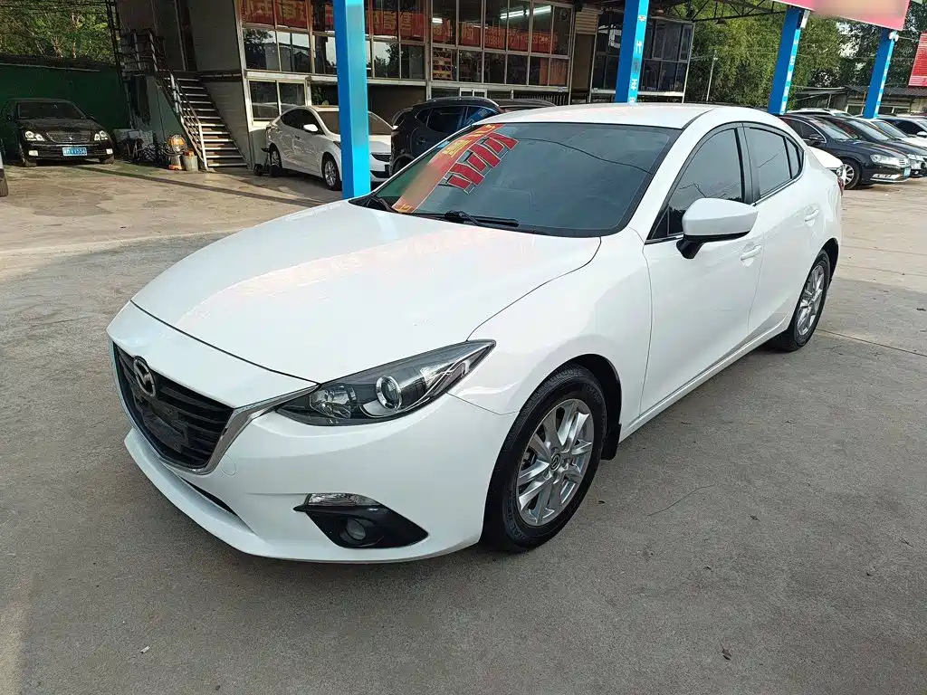 Mazda 3 Axela — миниатюра 2