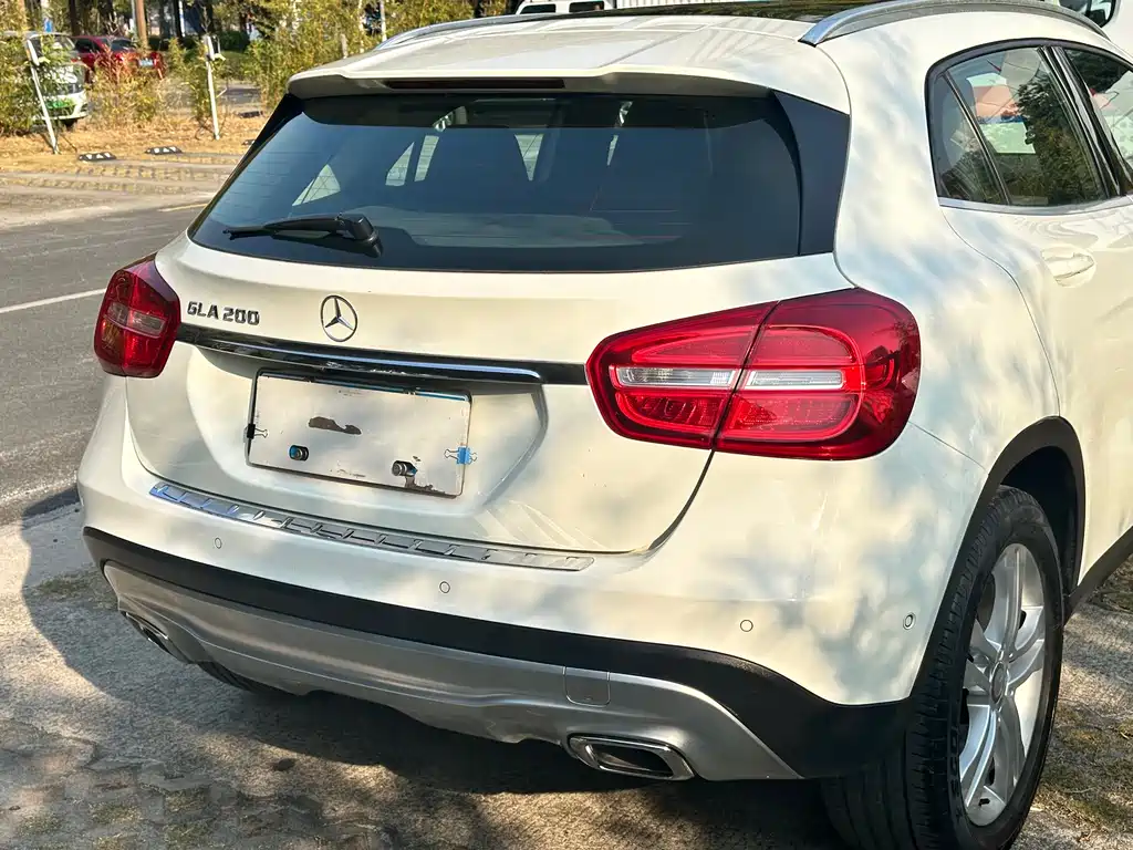 Mercedes-Benz GLA (Import) — миниатюра 15