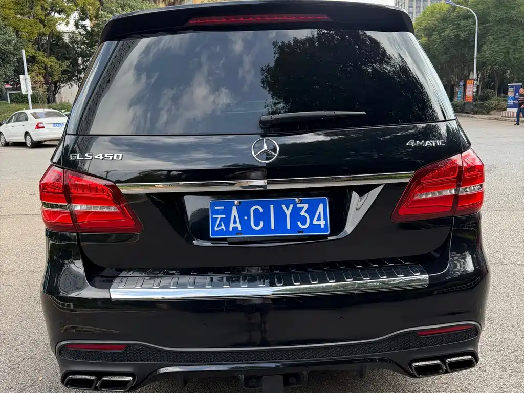 Mercedes-Benz GLS — миниатюра 7